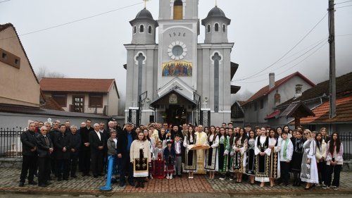 Înnoire și binecuvântare în Parohia Măru din Banat