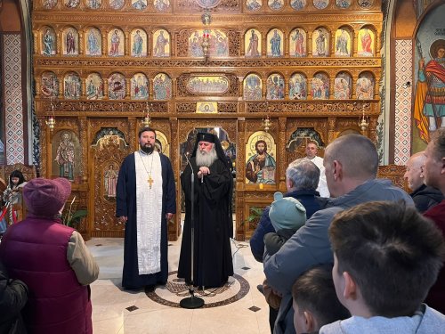 Vizită arhierească la Parohia Fratelia din Timișoara