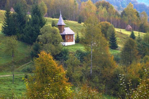 Pământul ne ține minte pe toți