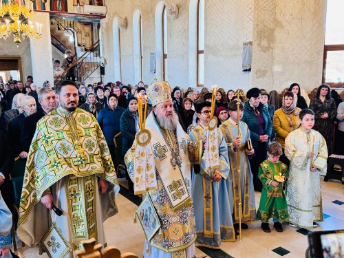 Intrarea Domnului în Ierusalim, prăznuită într‑o biserică prahoveană