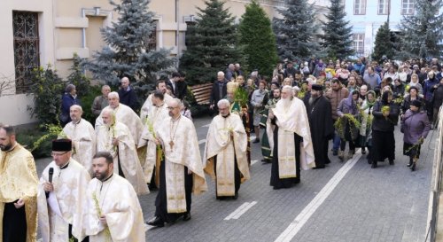 Procesiunea din Sâmbăta Floriilor la Catedrala Mitropolitană din Sibiu
