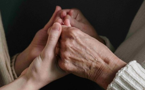 Raport de 1:1 între salariaţi şi pensionari