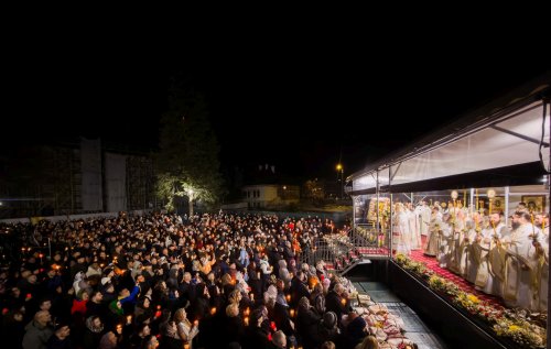 Slujba Învierii la Catedrala Arhiepiscopală din Suceava