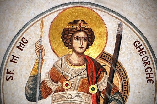 Sfântul Mare Mucenic Gheorghe, model pentru elevi