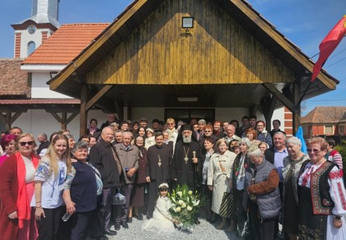 Resfințirea bisericii din Parohia Țigmandru, Mureș