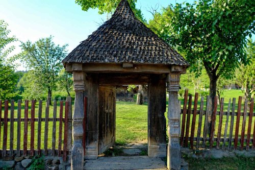 Sunt un patriot român