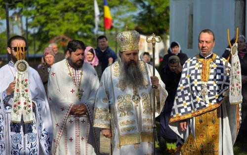 Sărbătoare la Mănăstirea Coșoteni din județul Teleorman