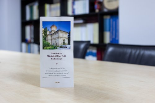 Istoria unei mănăstiri în imagini şi cuvinte