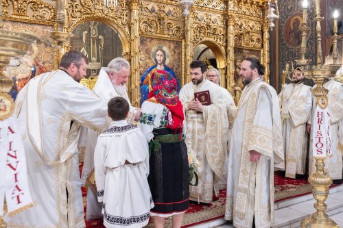 Darul preoţiei pentru un arhidiacon psalt al Catedralei Patriarhale
