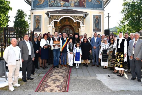 Înnoire la Parohia „Nașterea Maicii Domnului” din Bocșa‑Vasiova