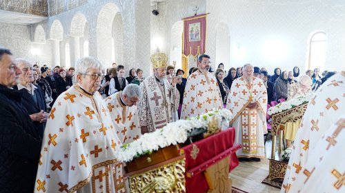Sfânta Liturghie arhierească în cartierul sibian Ţiglari