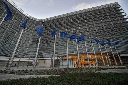 Talibanii din Afganistan, primiţi la Bruxelles