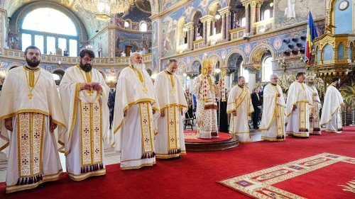 Zi de dublă sărbătoare la Catedrala Mitropolitană din Sibiu