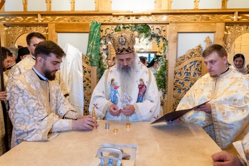 Sfințirea bisericii cimitirului de la Chiperești