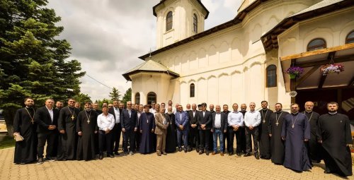 O nouă Adunare eparhială a Episcopiei Hușilor