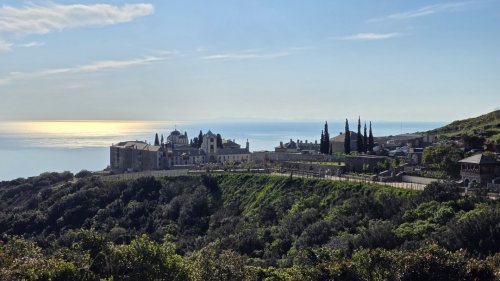 Prodromu - pecetea cea românească a Sfântului Munte