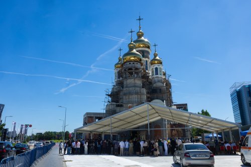 Zi de sărbătoare pentru o biserică din apropierea Capitalei