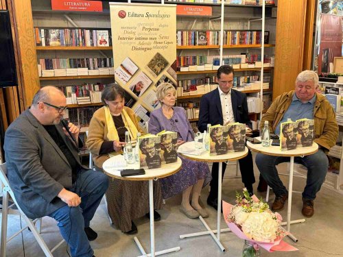Monica Pillat a lansat cartea „Chilia fără ziduri”