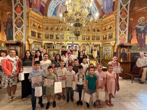 Festivitate de premiere la Parohia „Adormirea Maicii Domnului”‑Giulești