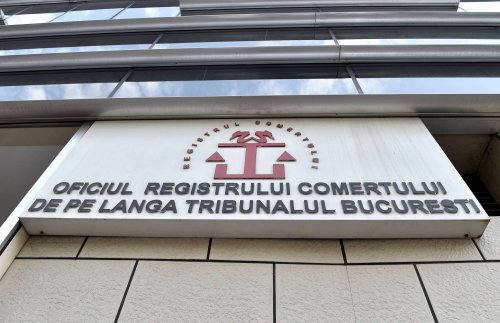 Peste 30.000 de firme închise