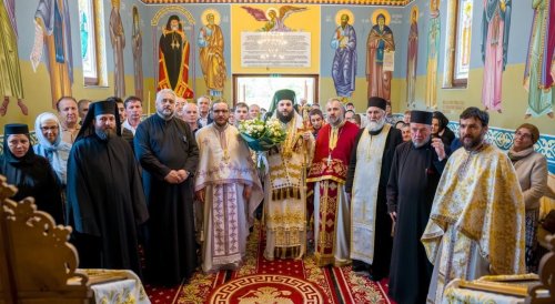 Popas de rugăciune la un metoc eparhial din judeţul Bacău