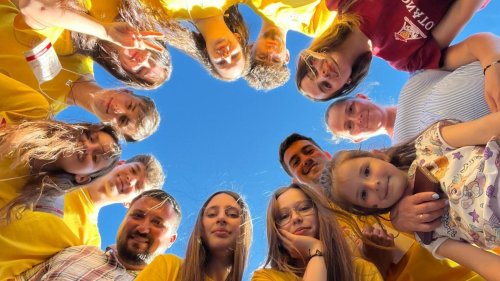 Donează pentru „Tabăra din Pridvorul Satului”