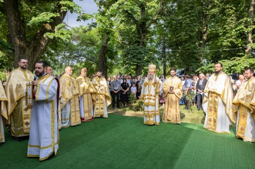 Hramul ctitoriei lui Matei Basarab din Codrii Vlăsiei