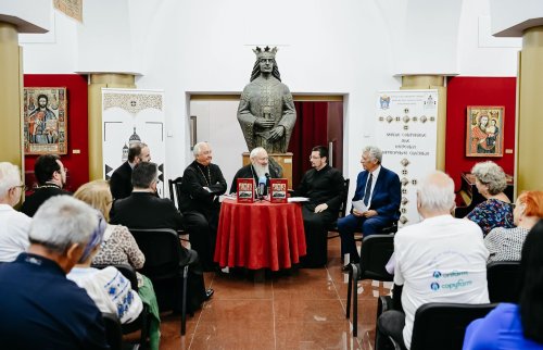 Lansarea cărții „Pelerini la Muntele Athos”, la Muzeul Mitropoliei Clujului