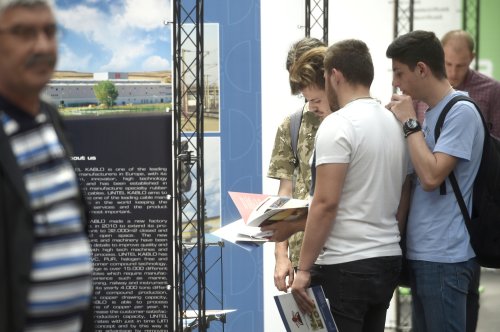 Stimulent la angajarea elevilor și studenților