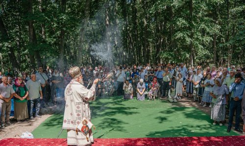 Binecuvântare arhierească la Mănăstirea Valea Teilor