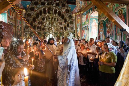 Biserica din Popești, Iași, resfințită de Mitropolitul Moldovei și Bucovinei