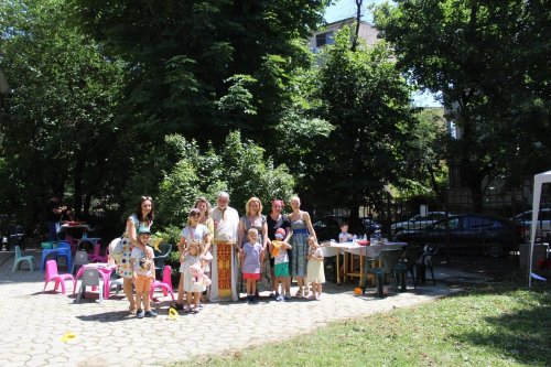 Copiii au sărbătorit Ziua Curajului la Parohia „Sfântul Elefterie” din București