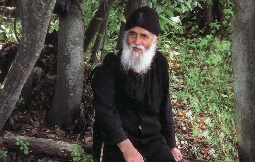 Viața jertfelnică și înțelepciunea smerită a Sfântului Paisie Aghioritul