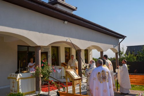 Sfinţire de capelă într-o parohie din Oltenia