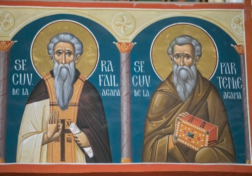 Sf. Cuv. Rafael şi Partenie, de la Agapia Veche; Sf. Cuv. Simeon şi Ioan Pustnicul; Sf. Proroc Iezechiel