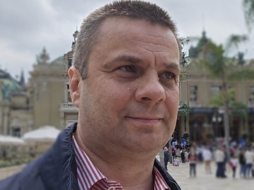 POEZIE: Alexandru Cazacu