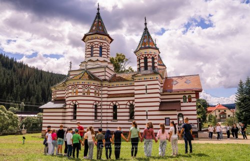 O nouă ediție a taberei „Comorile Satului” în Arhiepiscopia Sucevei și Rădăuților