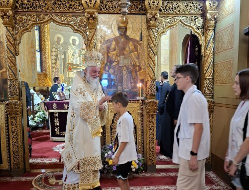 Tabăra de excelență „Science - Intelligence - Research” în Arhiepiscopia Craiovei