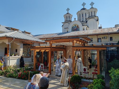 Doi ierarhi au slujit la Mănăstirea „Sfânta Maria”-Techirghiol