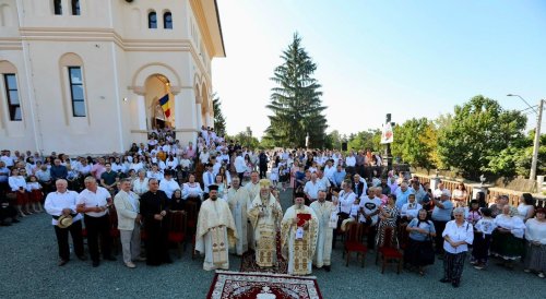 Biserica parohiei maramureșene Șișești a fost sfințită