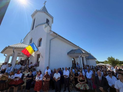 Biserica din filia sătmăreană Păşunea Mare a fost târnosită