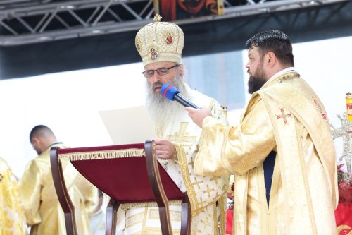 Binecuvântări şi felicitări la o mare sărbătoare