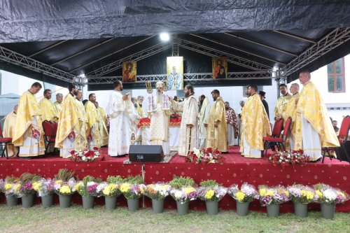 Trei decenii de la înfiinţarea Episcopiei Alexandriei şi Teleormanului