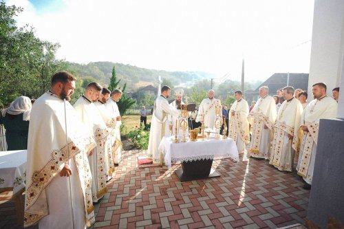 Sfințirea bisericii din Parohia Mineu, Sălaj