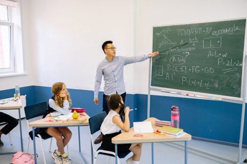 Vouchere de vacanţă pentru profesori