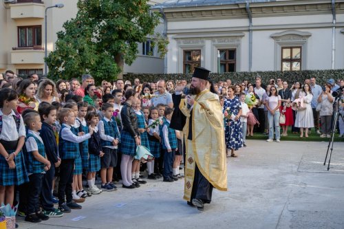 Deschidere de an școlar la Liceul Pedagogic Ortodox „Anastasia Popescu” din București