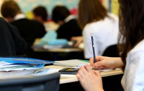 Materiale de sprijin pentru predarea la clasele a IX-a
