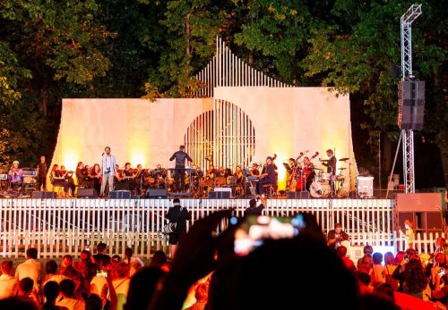 Cartierul Floreasca, scenă muzicală pentru două zile