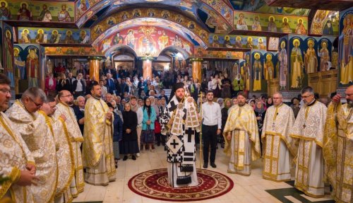 Înălțarea Sfintei Cruci, prăznuită la Catedrala „Înălțarea Domnului” din Bacău