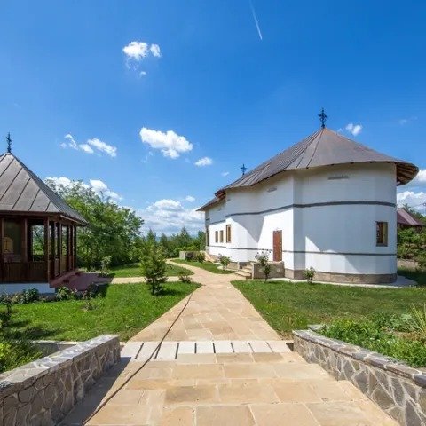 Pelerin prin ținuturile Prahovei - Cornu, un loc cu cinci veacuri de continuitate mărturisitoare a creației